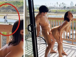 “Experience Authentic Arab Women’s Beauty: Real Outdoor Encounters”